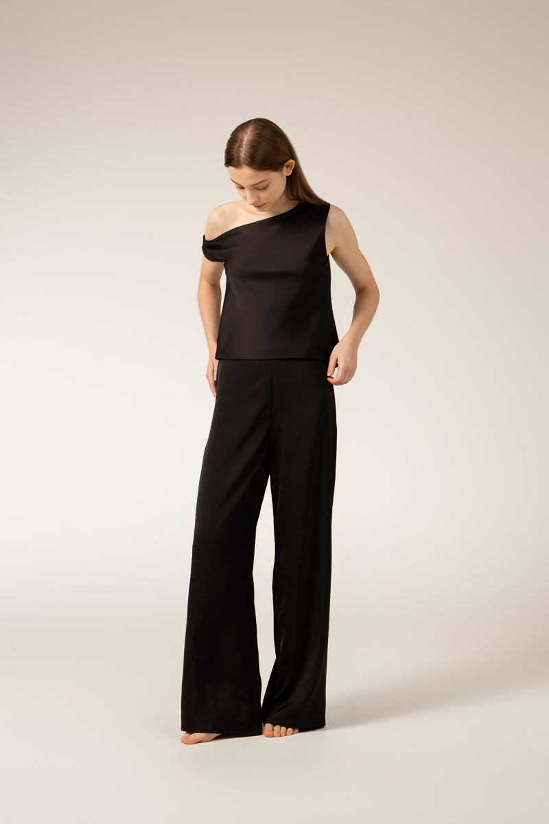 GIA Top - Black