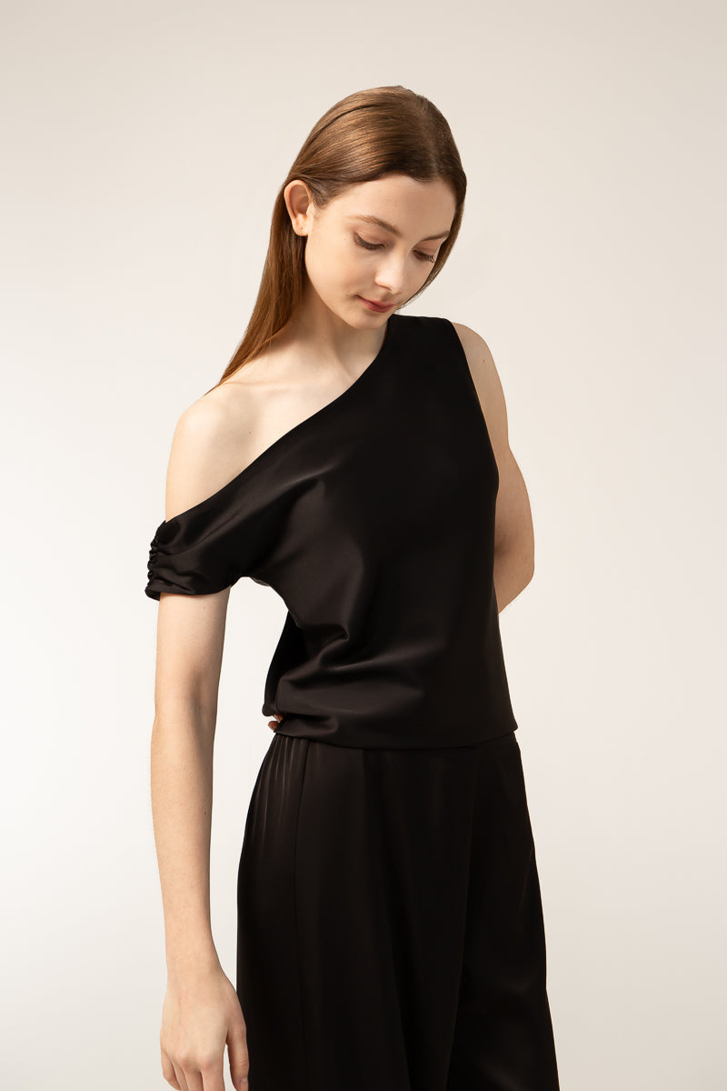 GIA Top - Black