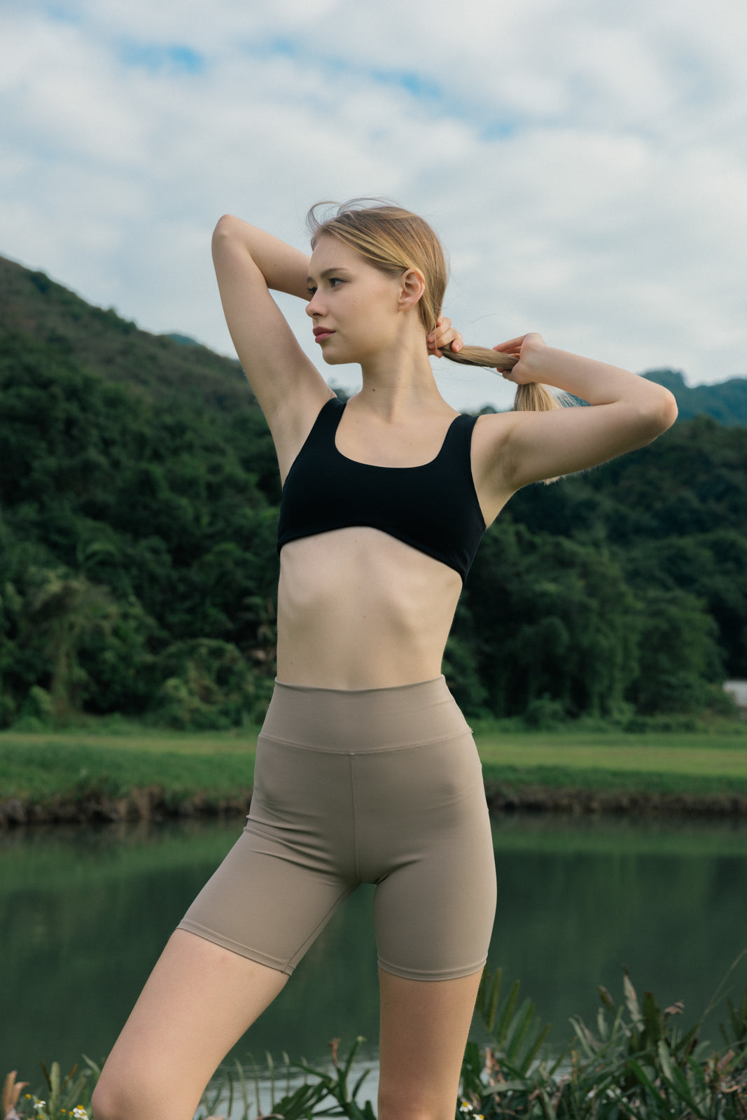 FRAME Biker Shorts - Taupe